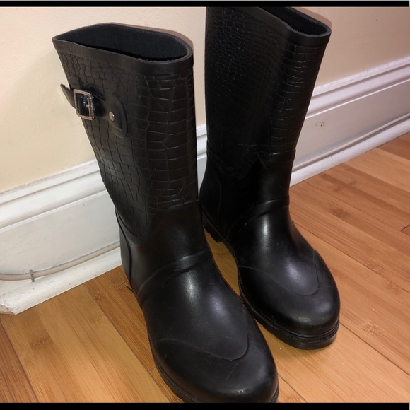 MICHAEL KORS PYTHON RAIN BOOT 👢 - Picture 1 of 3